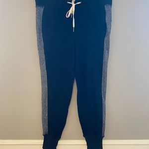 Black pants with sparkle stripe
